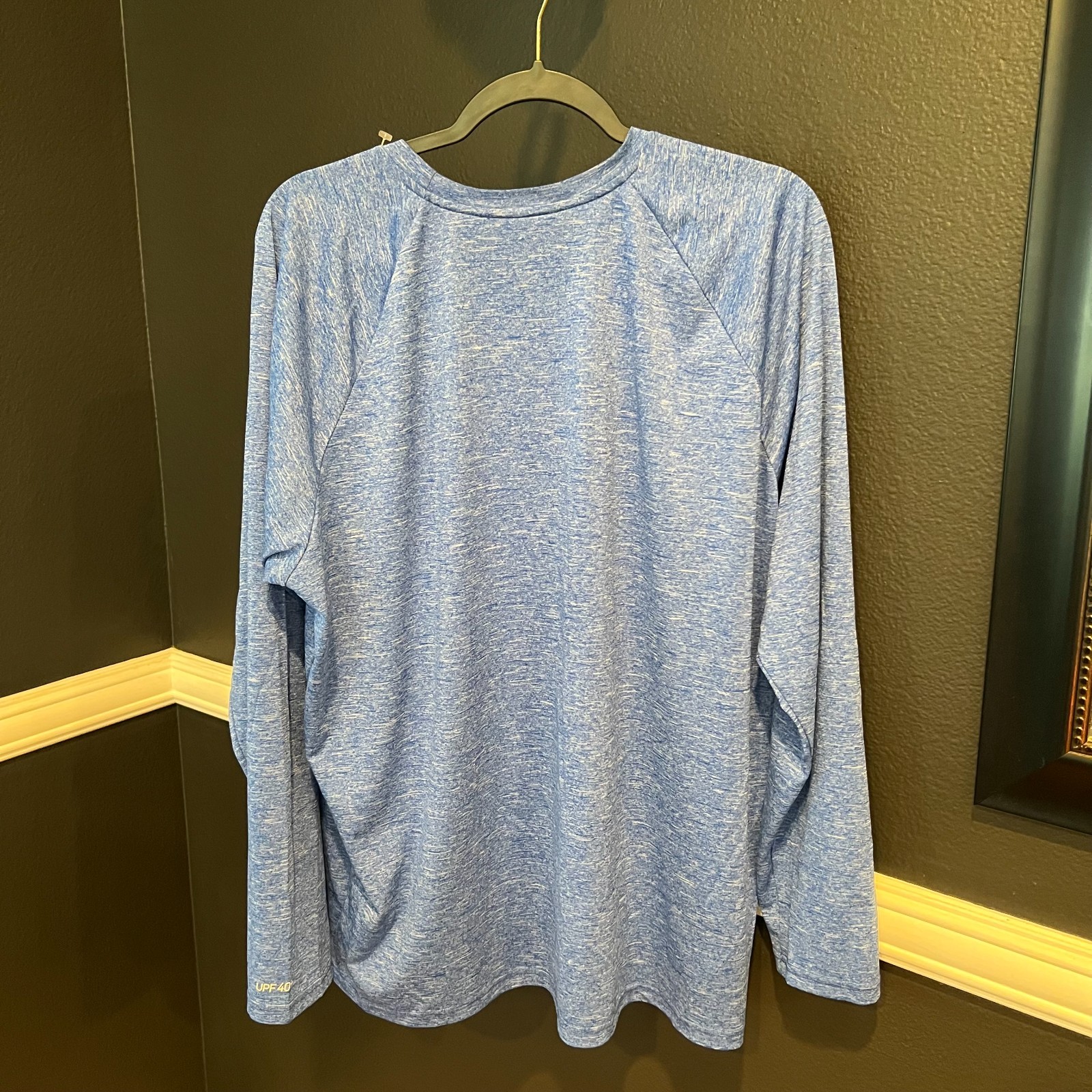 Nike Swim Men's Heather Blue Long Sleeve Performance Dri-Fit Shirt Size XXL gallery