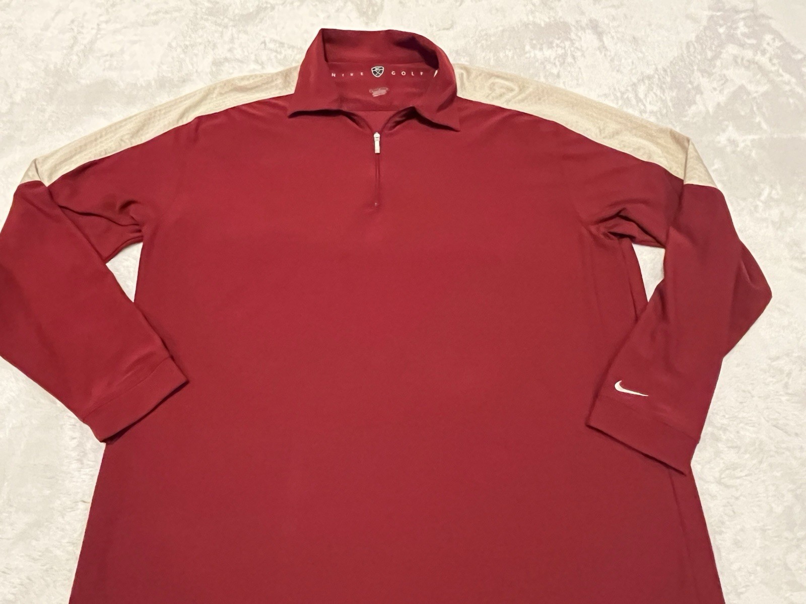 Nike Golf NikeFit Dry 1/4 Zip Size L Large Long Sleeve Burgandy and Cream gallery