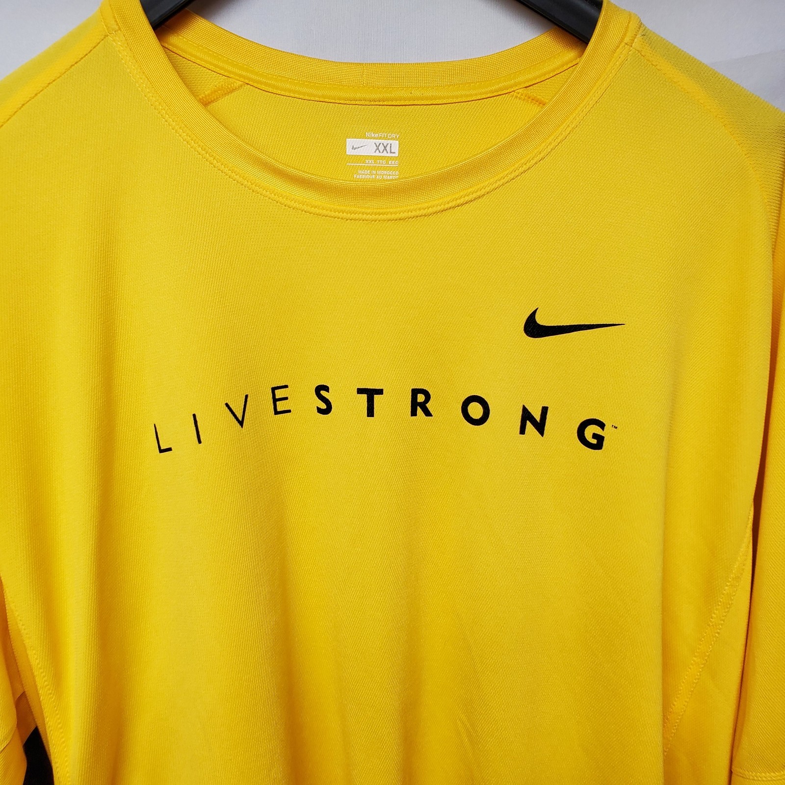 NIKE Livestrong Mens Size 2XL XXL Yellow Short Sleeve T Shirt Tee gallery