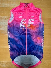 Rapha Wind Vest, EF Education First pro cycling team, Men Small (2)