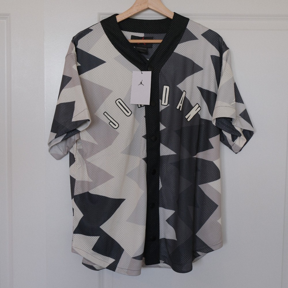 Air Jordan Essentials Snap Button Jersey Top FB7338-200 Mens Size M NWT