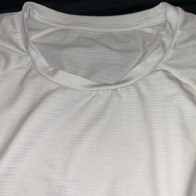 CRZ YOGA Men Large Lightweight Athletic T-Shirts Moisture Wicking, Black & White gallery