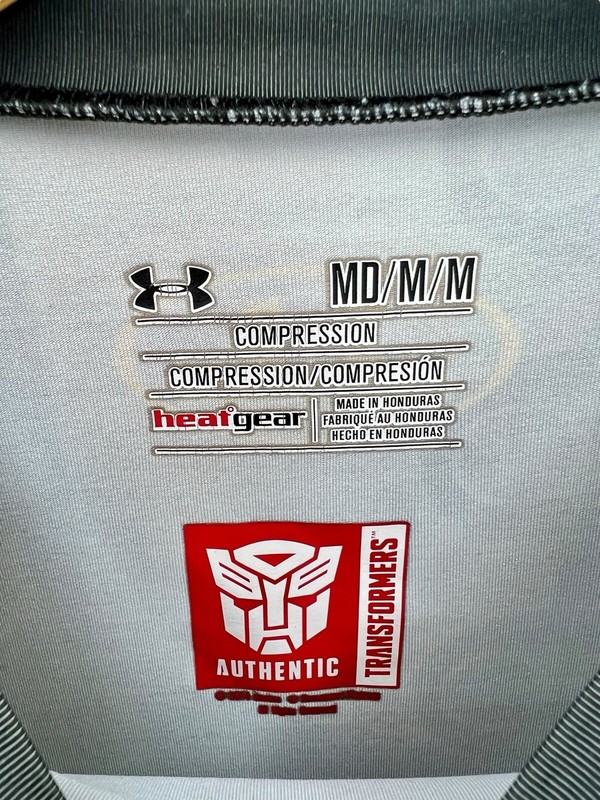 Under Armour x Transformers Compression Shirt Mens Medium Bumblebee Sports Gym gallery