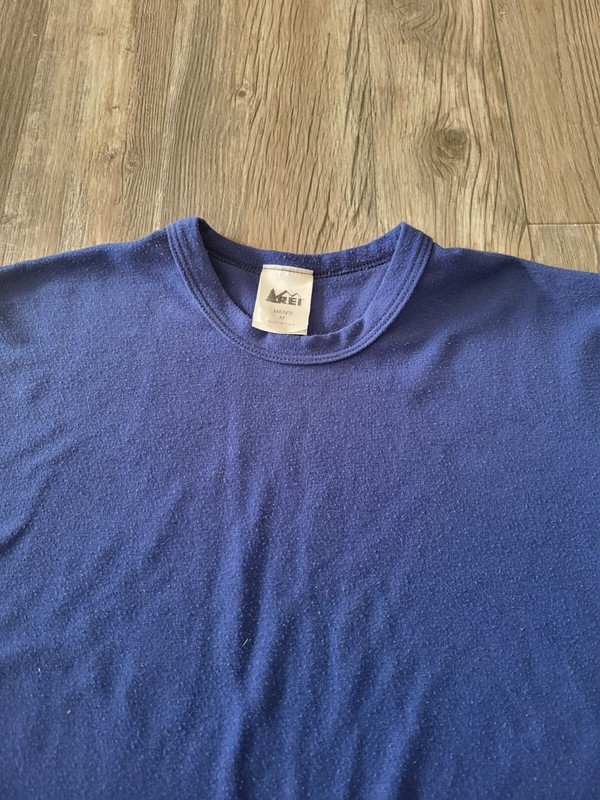 REI Shirt Men’s Medium Blue Base Layer Camp Hiking Long Sleeve Athletic USA gallery