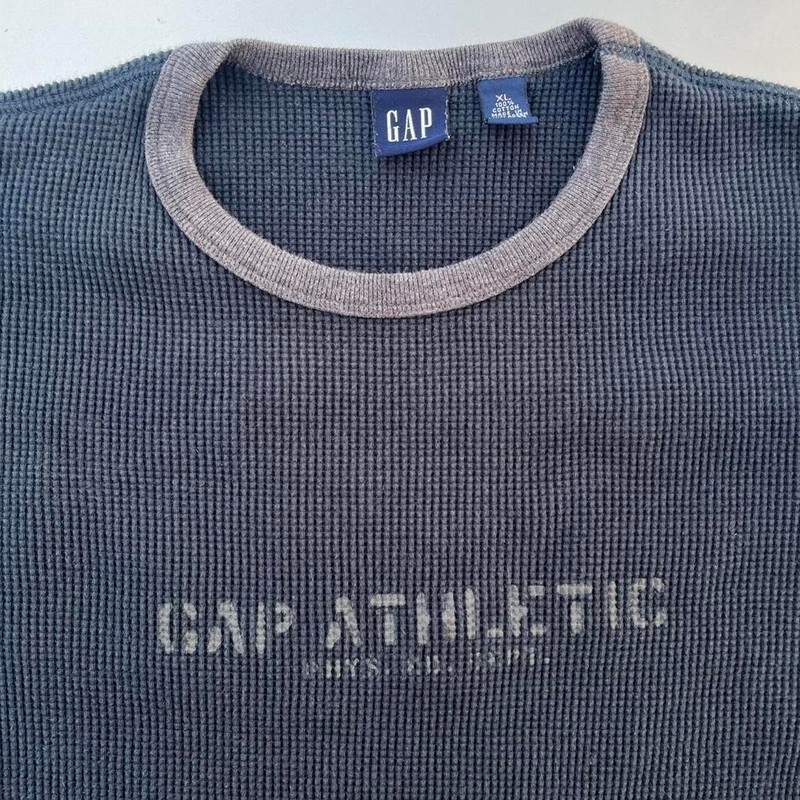 Super heavy thick Gap Athletic long sleeve thermal shirt in faded black gallery