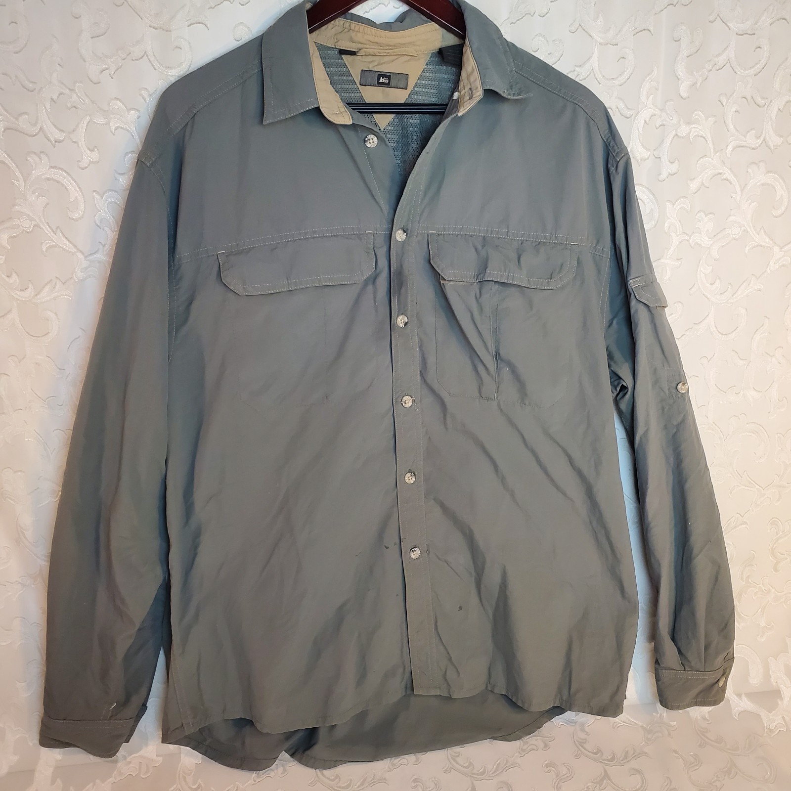 REI Upf 50+ Men's Overshirt Size L , fair condition well worn, hiking, workwear gallery