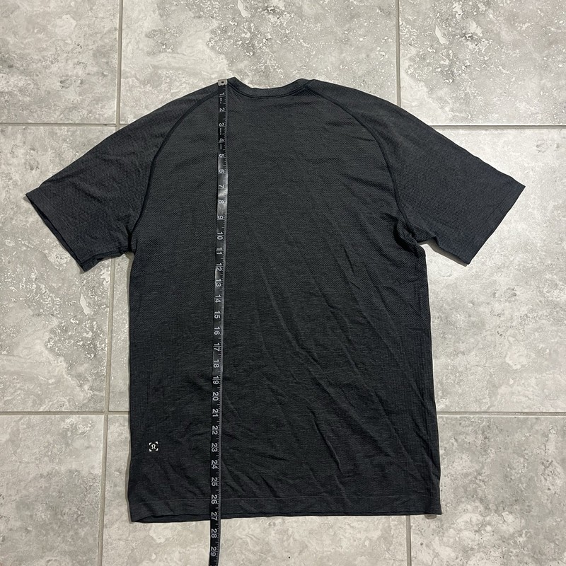 Lululemon Metal Vent Tech Short Sleeve T Shirt Performance Tee Charcoal Mens M gallery