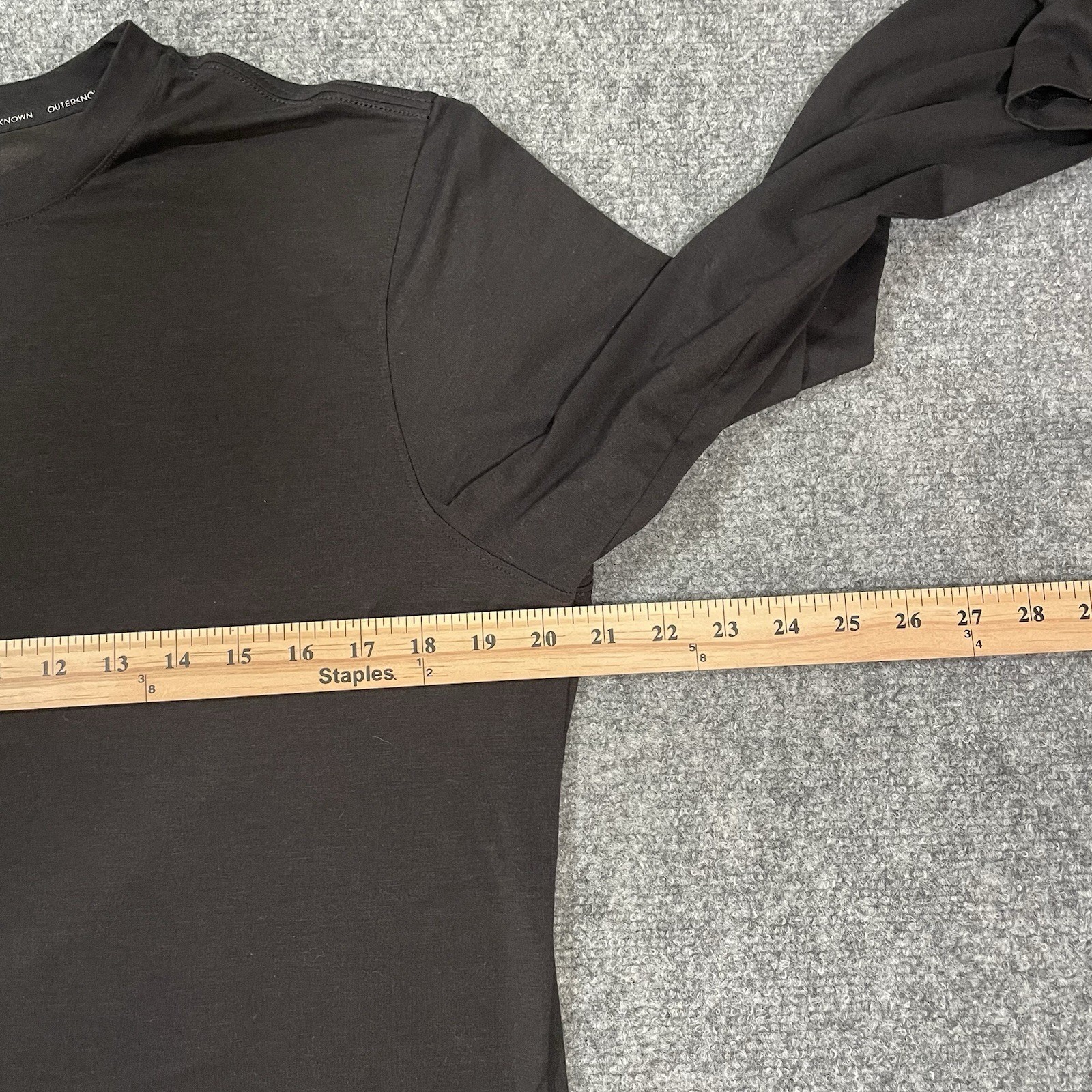 Outerknown Long Sleeve Shirt Mens Sz Medium Black Performance Sun Shirt Active gallery