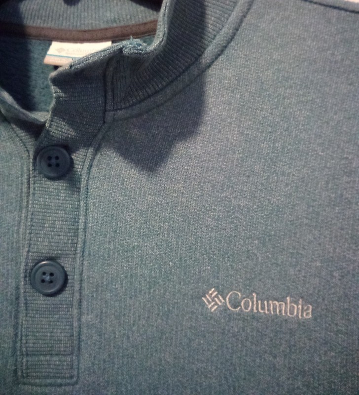 Columbia Men's Medium 3 Button Front Longsleeve Pullover Activewear Sweater Blue gallery
