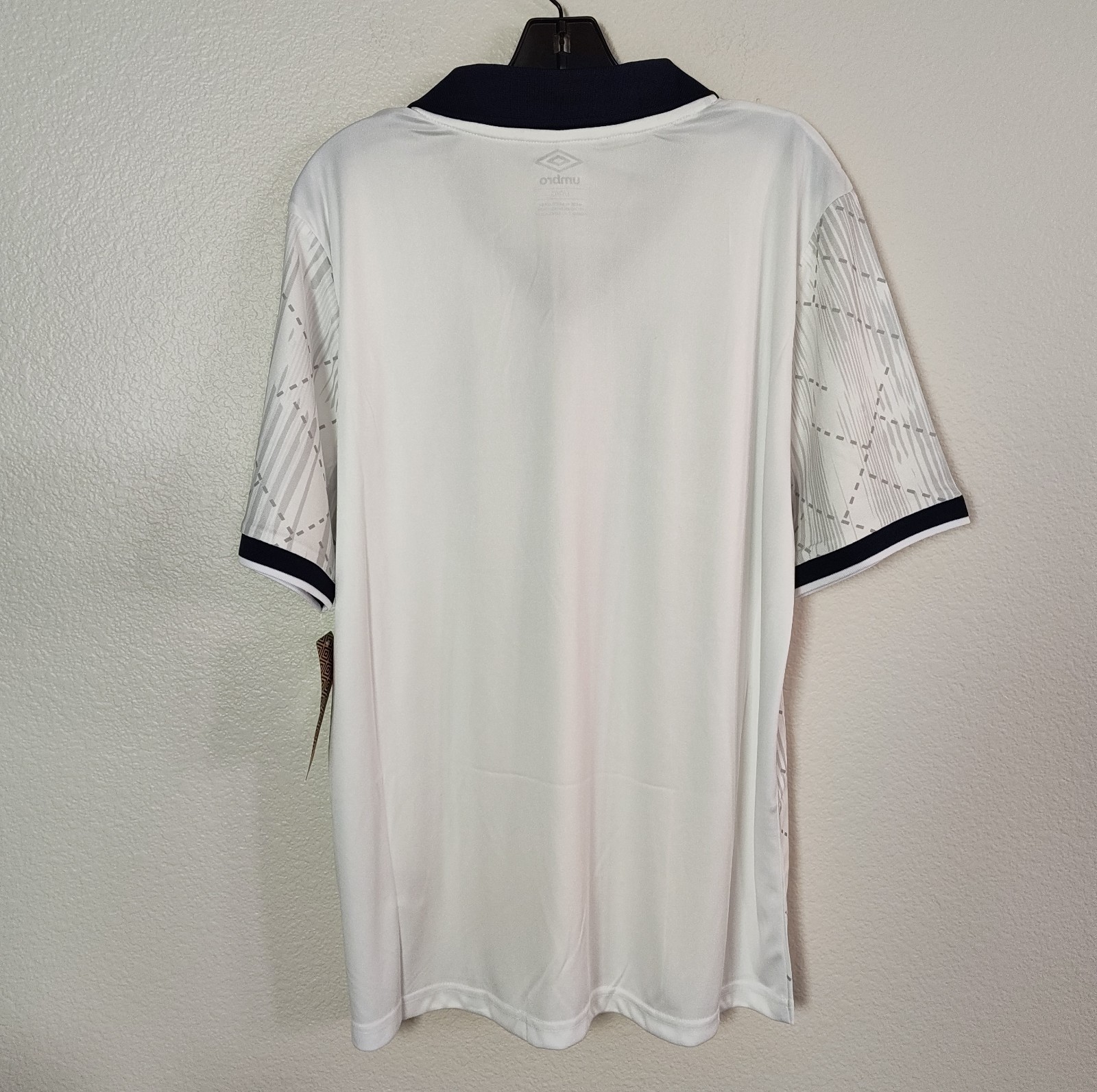 Umbro Men's White And Navy Collared Jersey Size Large $60 gallery
