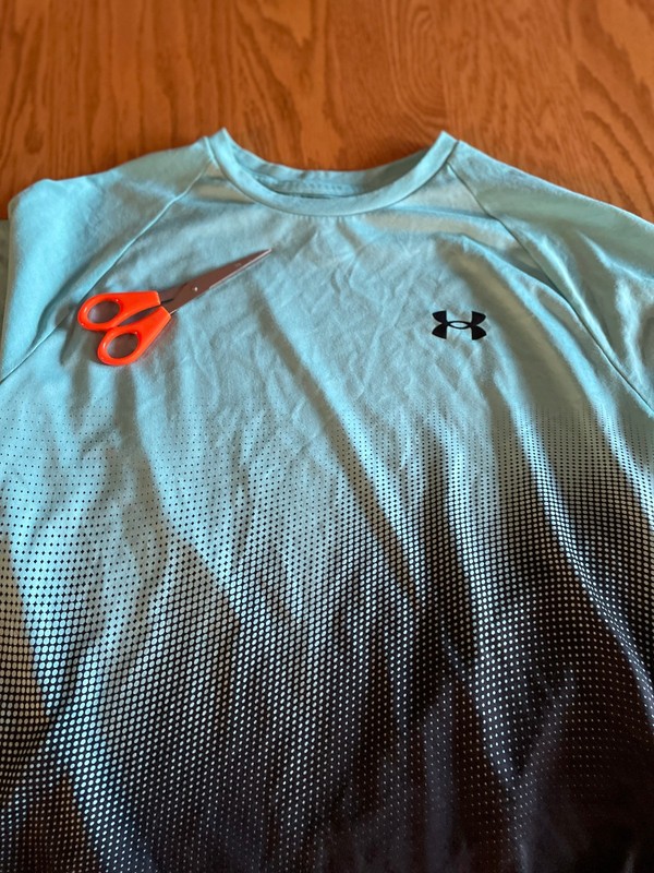 Under Armour Loose T-Shirt Mens Sz Small Green Ombre Athletic Gym Running gallery