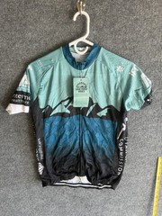 Cache Gran Fondo Cycling Jersey Mens Small Blue Teal Short Sleeve Full Zip 2023