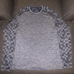Soccer Mens Lululemon Tech Long Sleeve Shirt ~ Checkered Size Large ~ Navy