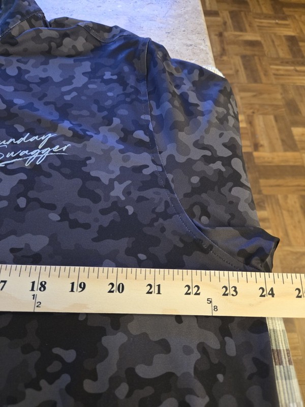 Sunday Swagger Mens L Camo Quarter Zip Golf Pullover Performance Stretch gallery