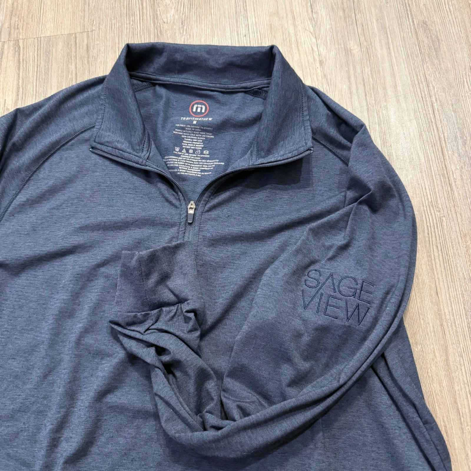 Travis Mathew Mens Medium 1/4 Zip Performance Pullover Navy gallery