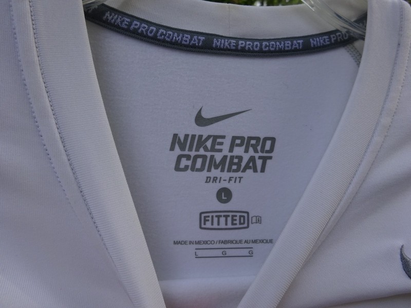 NIKE MEN'S LARGE WHITE PRO COMBAT HYPERWARM FITTED PULLOVER; NWT; RETAIL @ 50 gallery