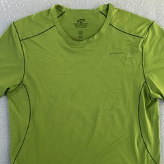 Patagonia Shirt Mens XLarge Green Baselayer Performance Stretch Outdoor Casual