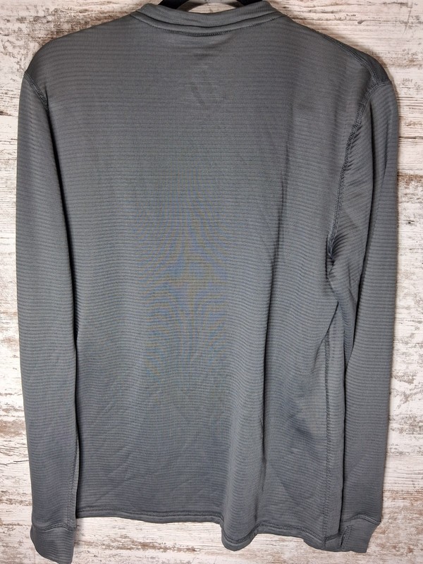 Men’s Wrangler Workwear Thermal Long Sleeve Top Size M/M (38-40) Set Of 2 gallery