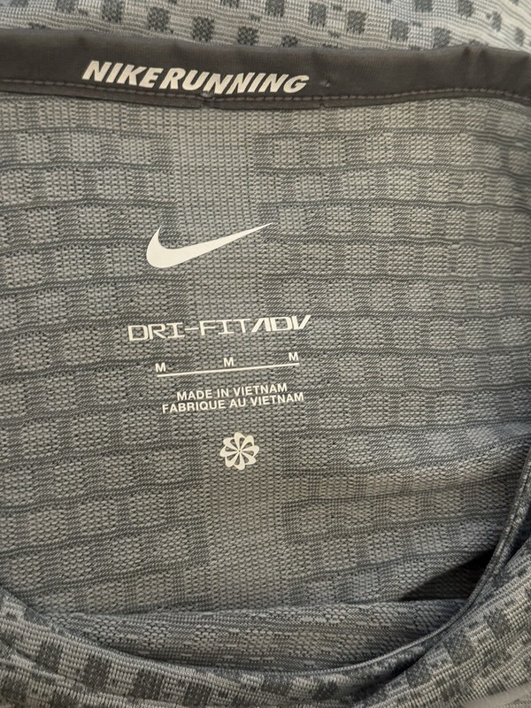 NWOT M Nike Dri-FIT ADV Run Division Tech Knit Running Shirt Grey DM4753-084 Men gallery