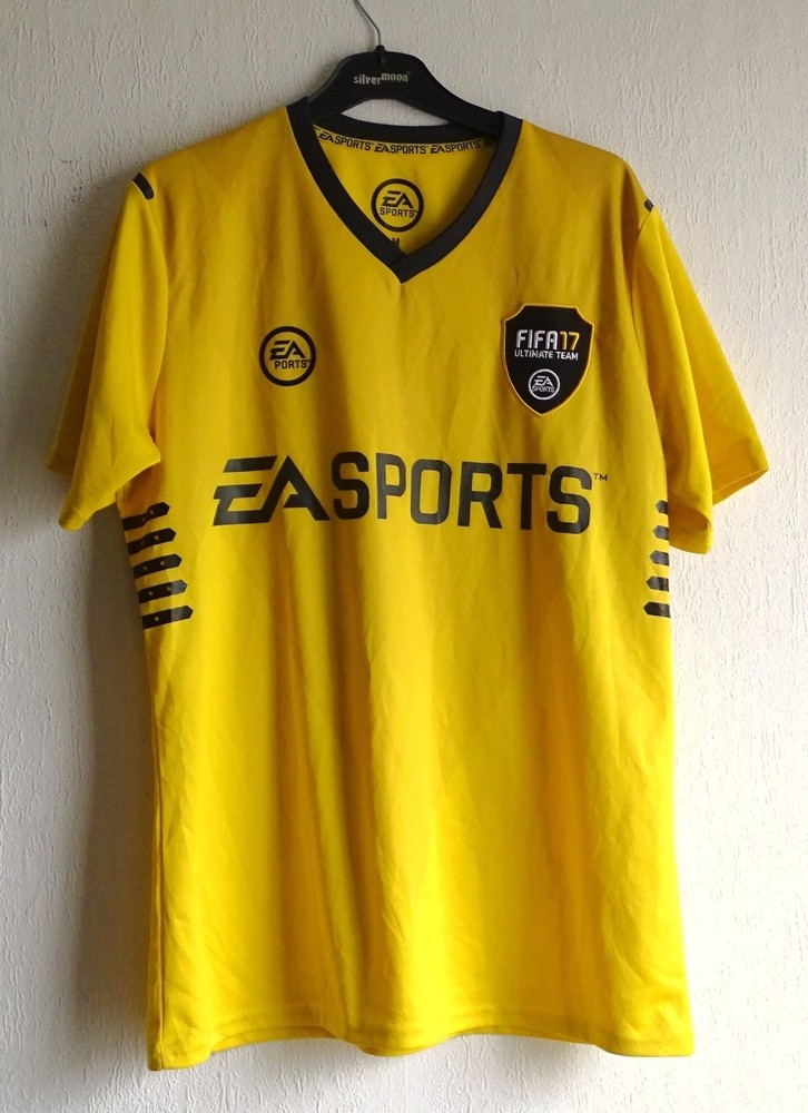 EA Sports FIFA 17 Ultimate Team Football Jersey T-Shirt Men's EU Size M
