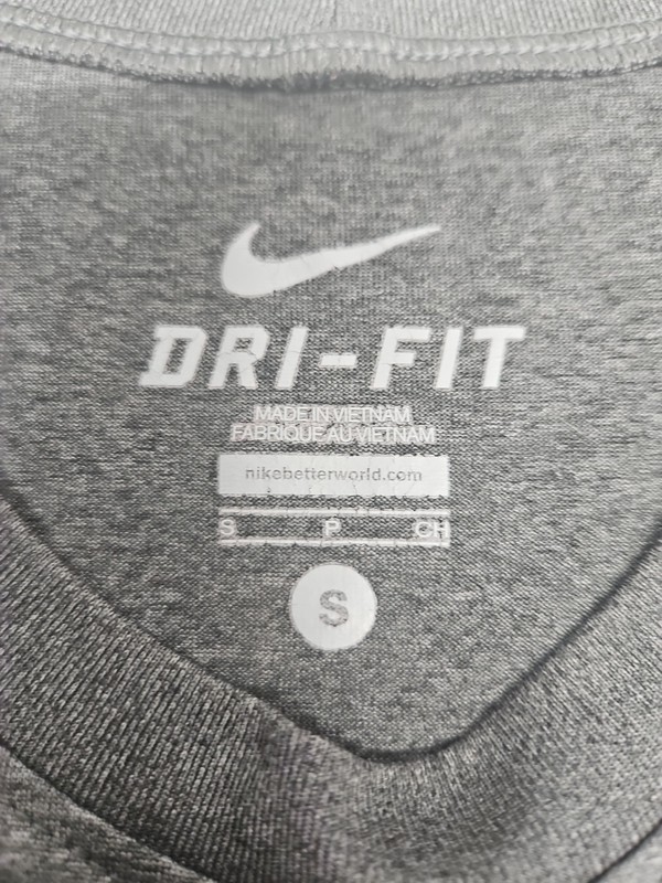 Nike Shirt Men's Small Gray DriFit Center Swoosh Logo Runner Gym Workout T Shirt gallery