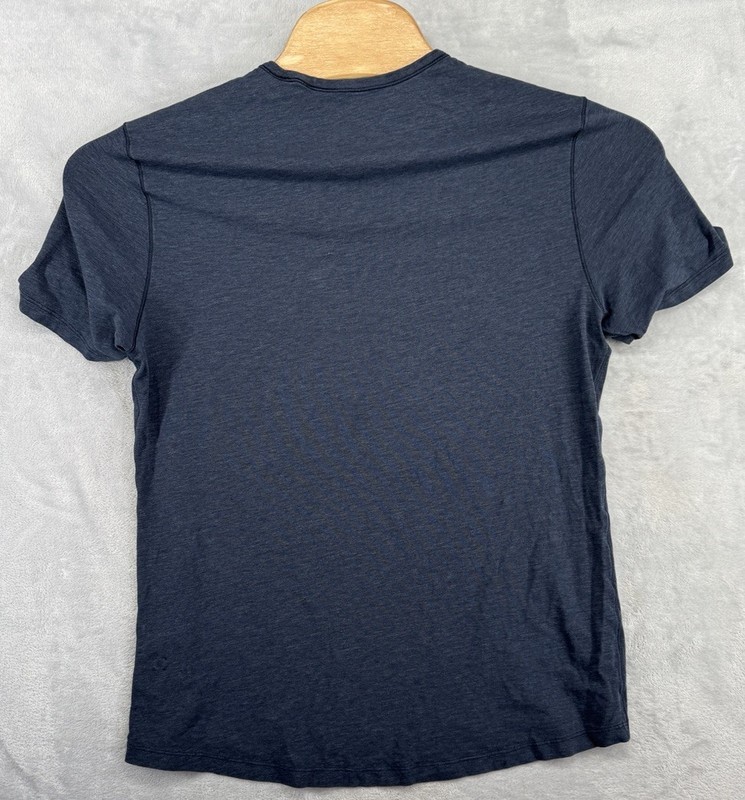 Lululemon Basic T-Shirt Navy Blue Short Sleeve Tee Men's See Measurements 19x27 gallery