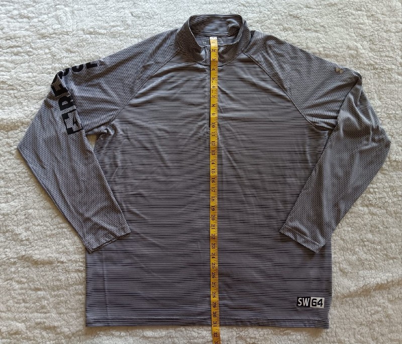 Under Armour Loose Heatgear Mens Medium Gray/White Striped Seaworld Rescue Shirt gallery