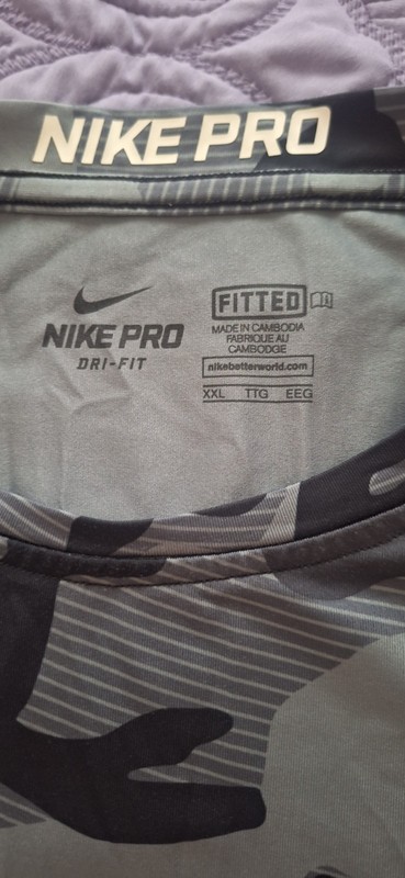 Nike Pro Dri-Fit Hyper Cool Men's XXL Top & 3/4 Length Tights - Pre-owned gallery