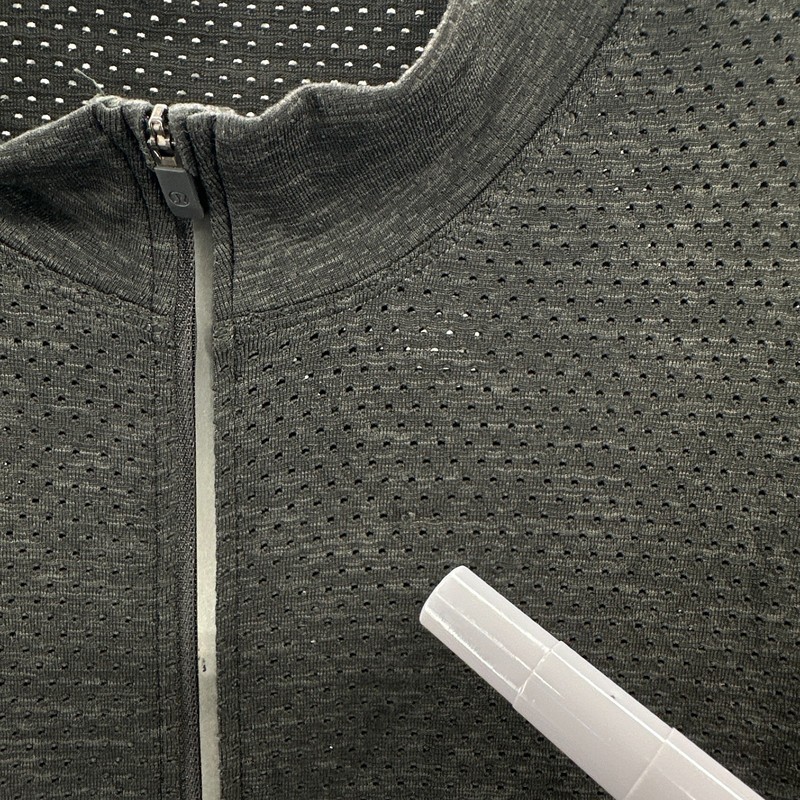 Lululemon Metal Vent Tech 1/2 Zip Pullover Mens XXL 2XL Long Sleeve Gym Sweater gallery