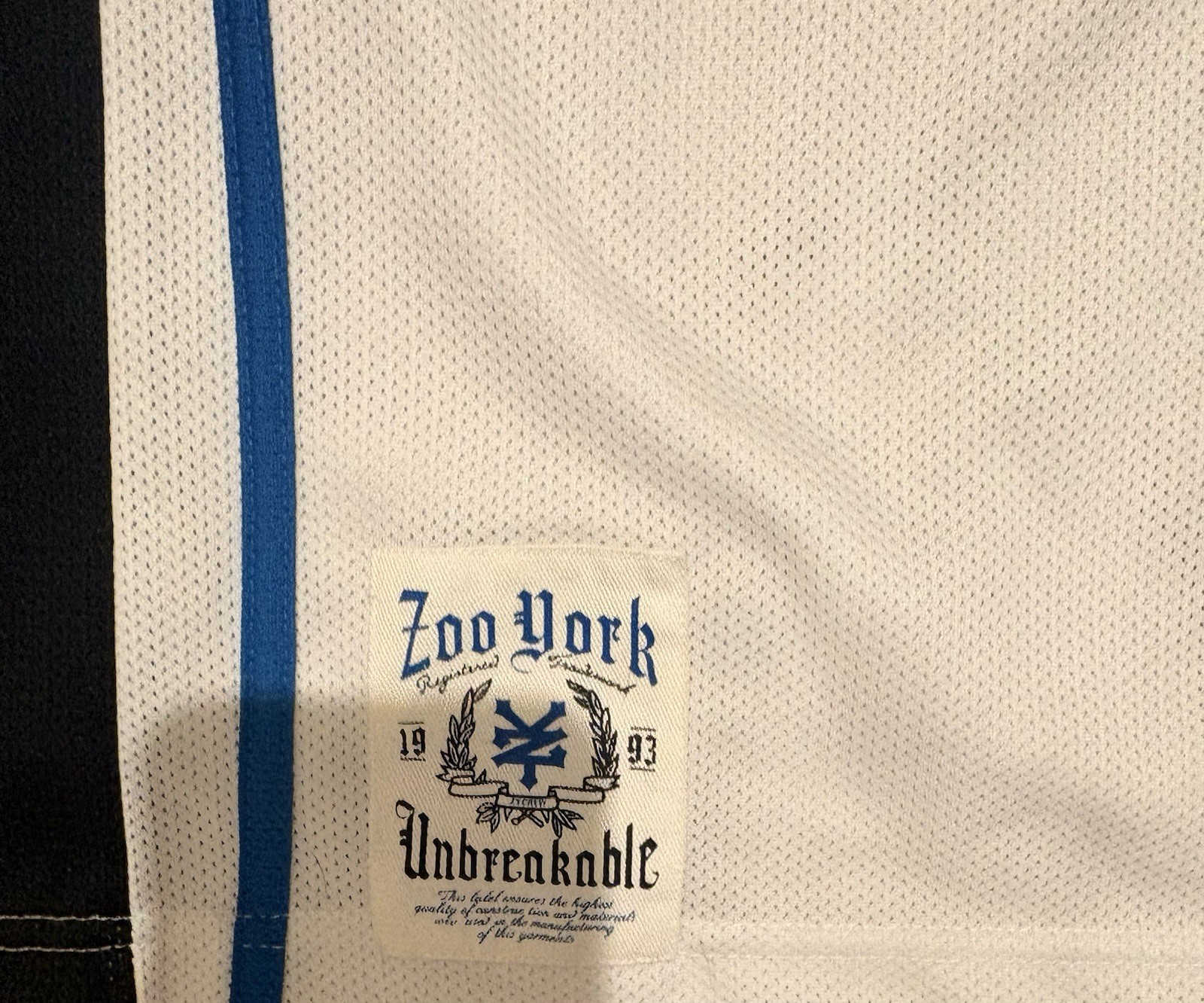 Zoo York Unbreakable Men's Mesh V-Neck Jersey Tank S White/Black/Blue gallery