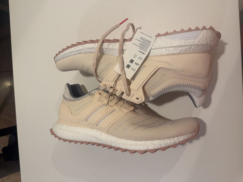 Adidas Ultraboost DNA XXII Shoes Men's Size 11 gallery