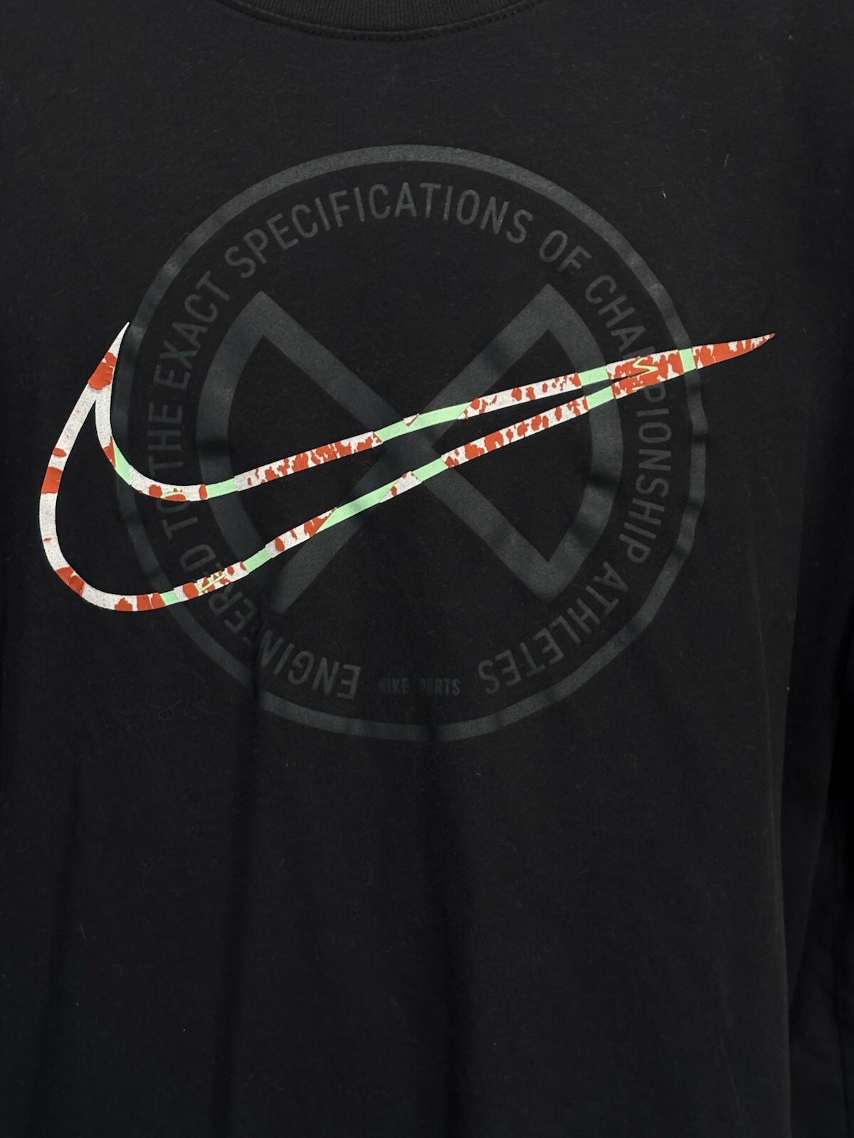 Nike Dri-Fit Graphic Logo Black/Gray Short Sleeve Athletic Shirt Size XL gallery