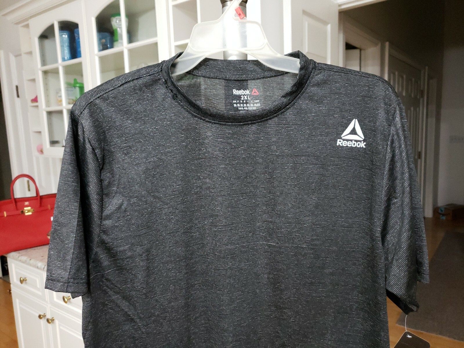 Reebok Play Dry Men's Black Short Sleeve Active Wear T- Shirt - 2XL New with Tag gallery