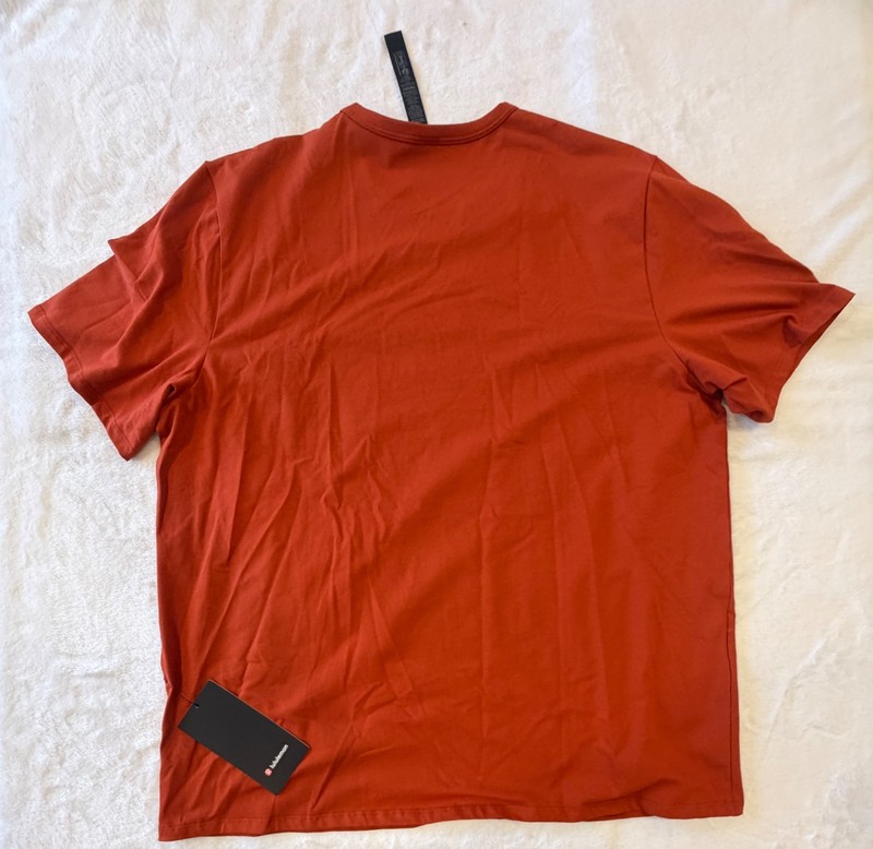 Lululemon Mens Organic Cotton Classic Fit T Shirt Size Medium Autumn Rust Orange gallery