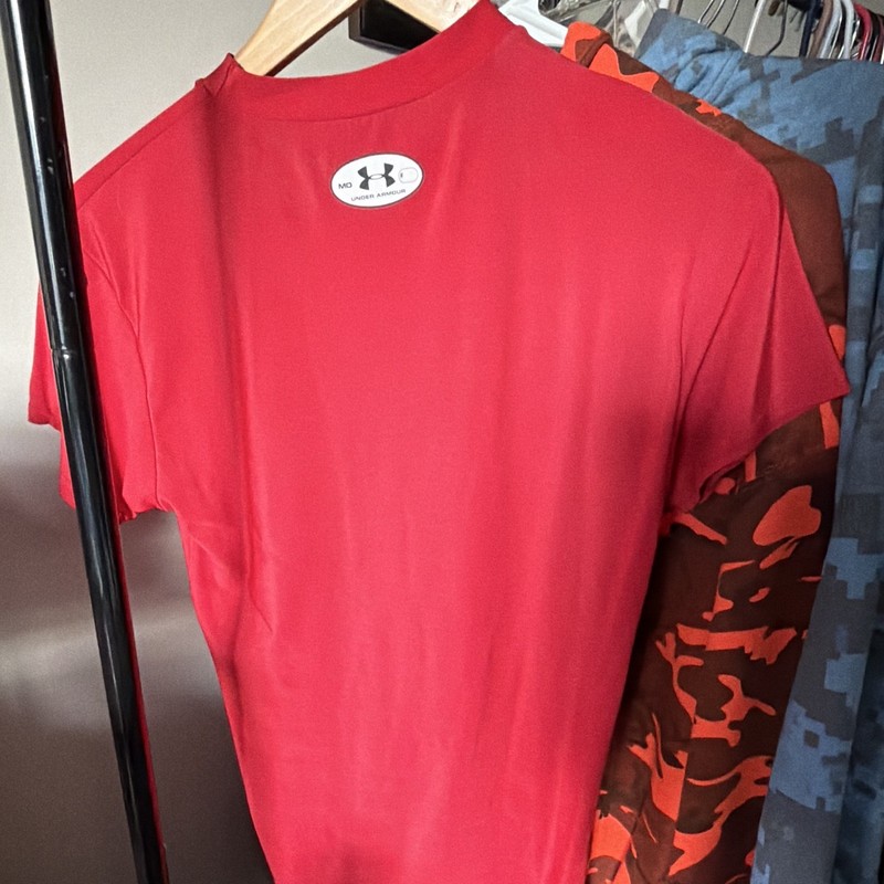 Under Armour HeatGear Logo Solid Red Crew Neck T-Shirt Men’s M Lightweight gallery