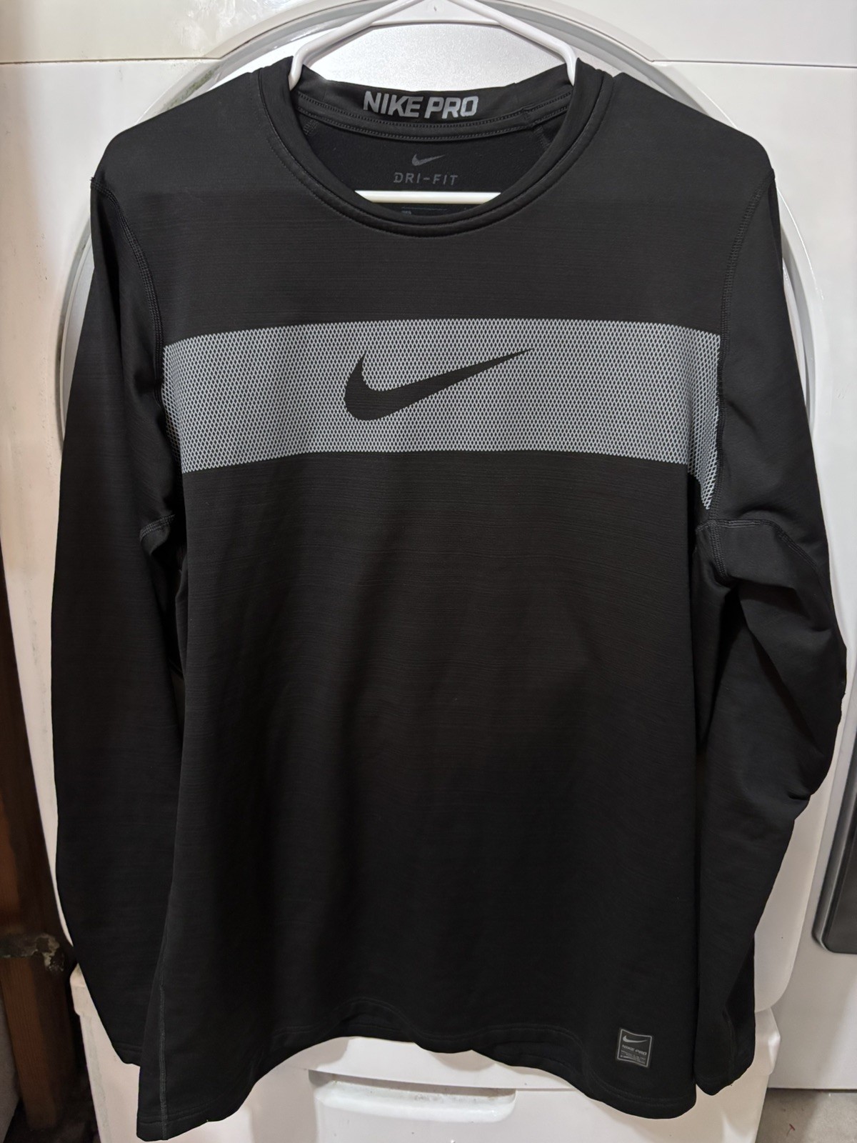 Nike Pro Dri-FIT Long Sleeve Fitted Athletic Shirt Black XL Moisture Wicking gallery