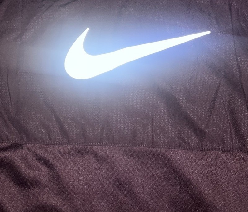 Medium Nike Sphere Element Men's Therma-FIT Water-Repellent 1/2-Zip Running Top gallery