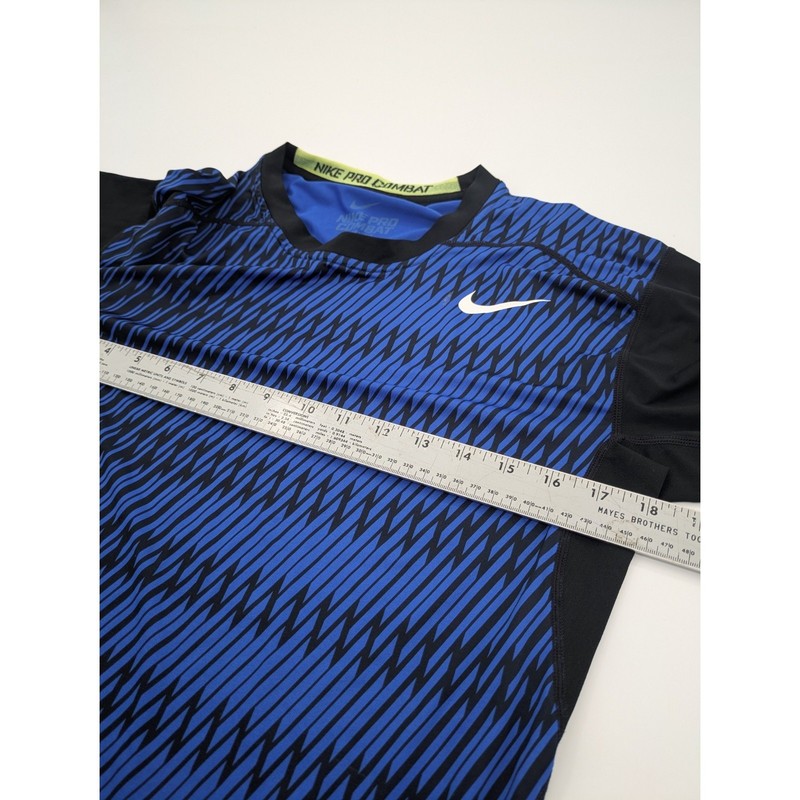 The Nike Pro Combat Compression Shirt XL Black Blue Dri-FIT Skull Graphic gallery