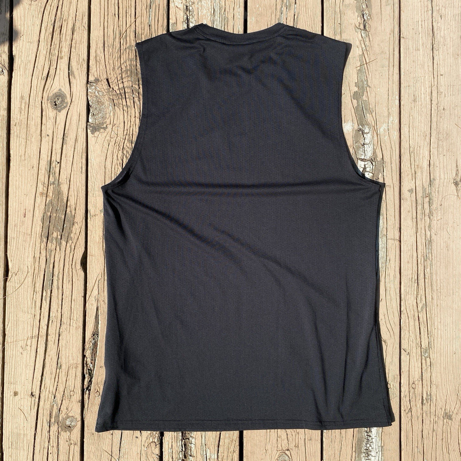 Gymshark Men’s Sleeveless Tank Tee - Large gallery