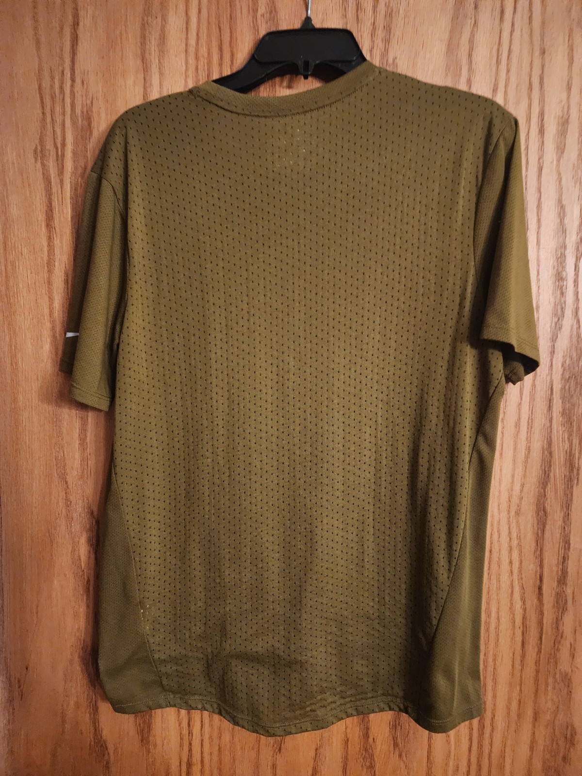 Nike Running Dri-Fit Dark Olive Green Medium. gallery