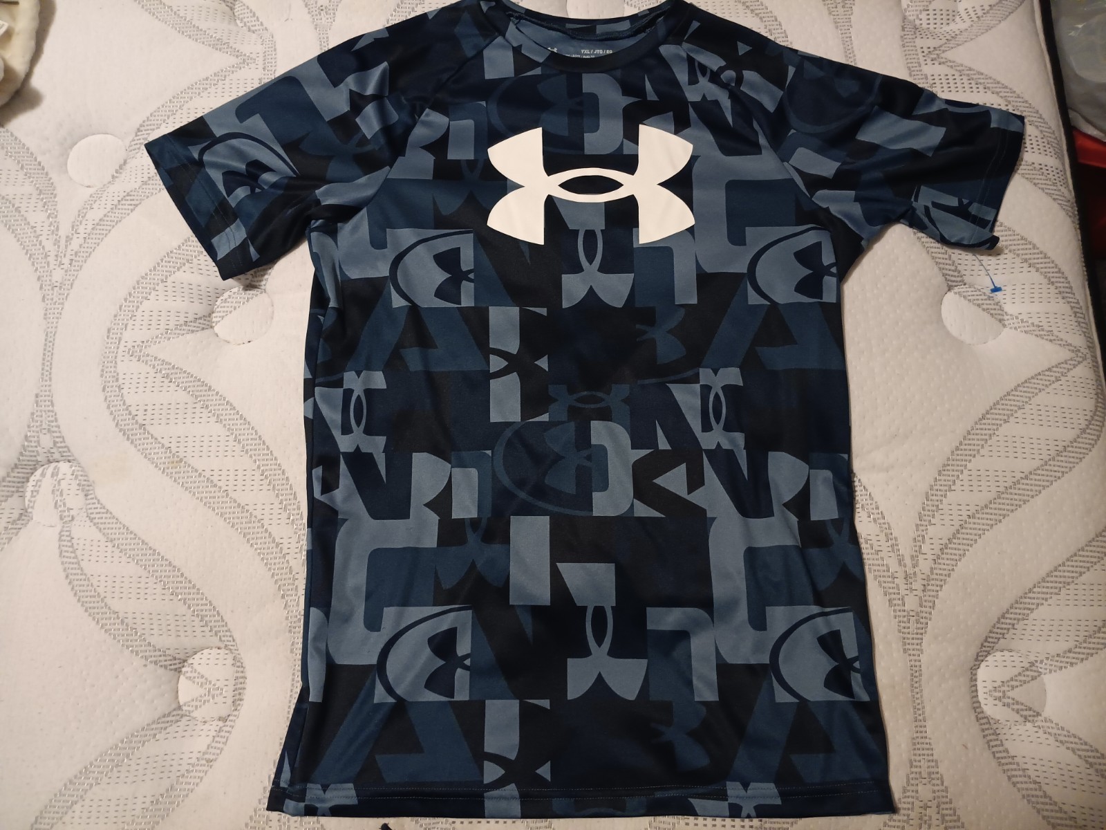 Under Armour YXL Project Rock All Over Print T-Shirt Camo Print BLUE BLACK gallery