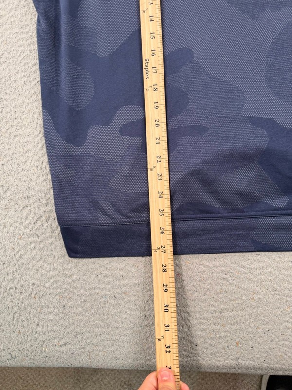 Peter Millar Sweatshirt Men's Large Navy Blue Camo Quarter Zip Performance gallery