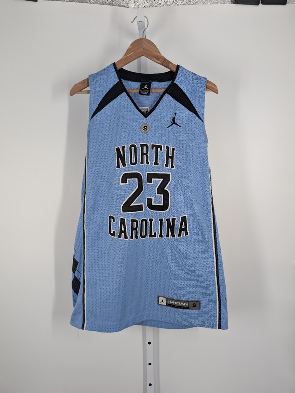 Nike Michael Jordan North Carolina Tar Heel Blue Mesh Basketball Jersey Y2K... gallery