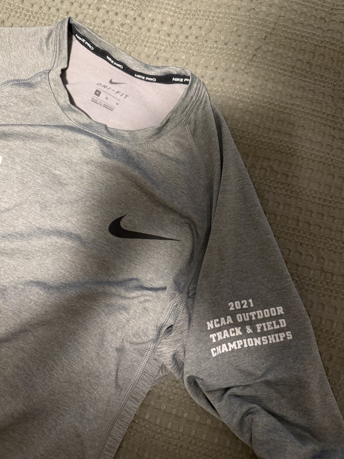 Nike Pro Dri-FIT 2021 NCAA Track & Field Championships Long Sleeve Shirt Men’s M gallery