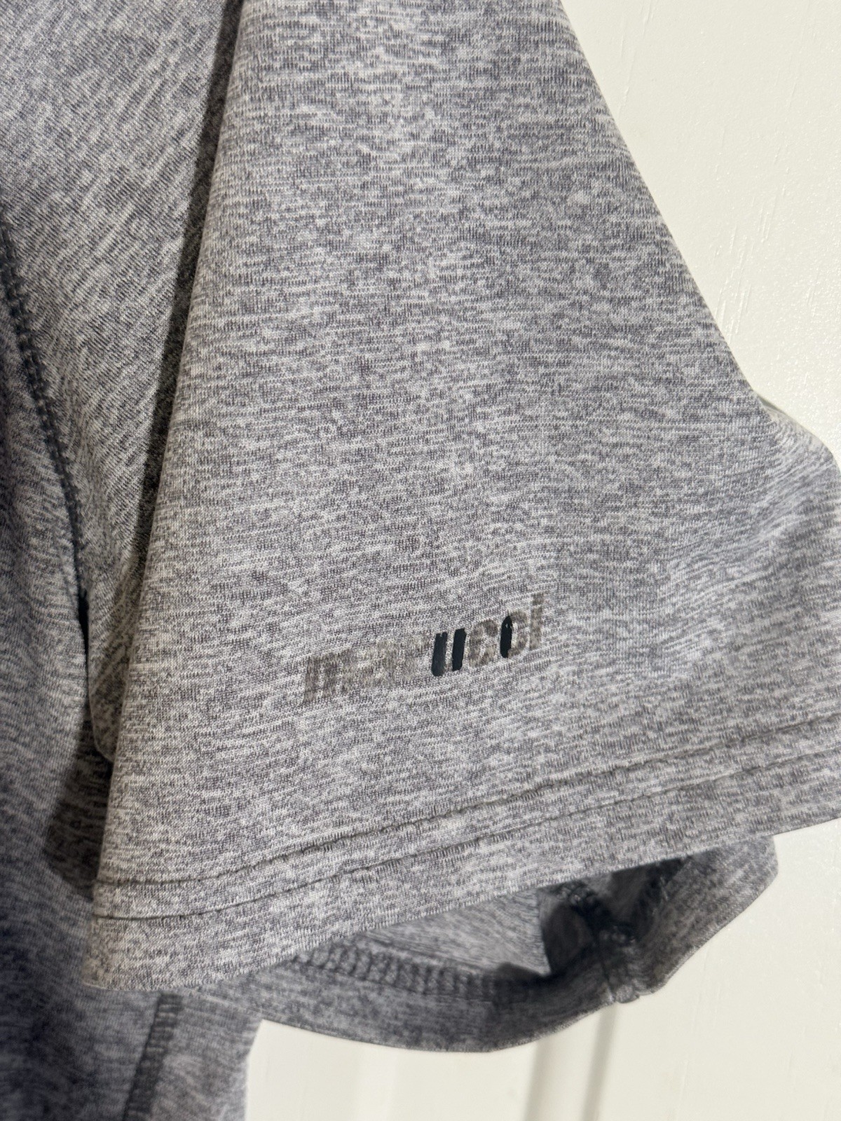 Marucci Moisture Wicking Gray Crew Neck Short Sleeve T-Shirt Men’s M gallery