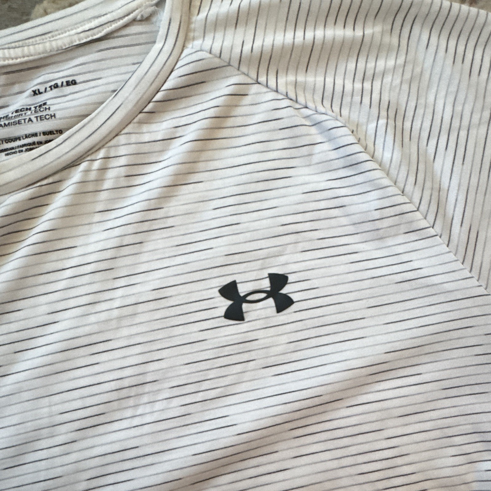 Under Armour The Tech Tee Loose Fit Striped Golf Crew T-Shirt XL White/Gray gallery