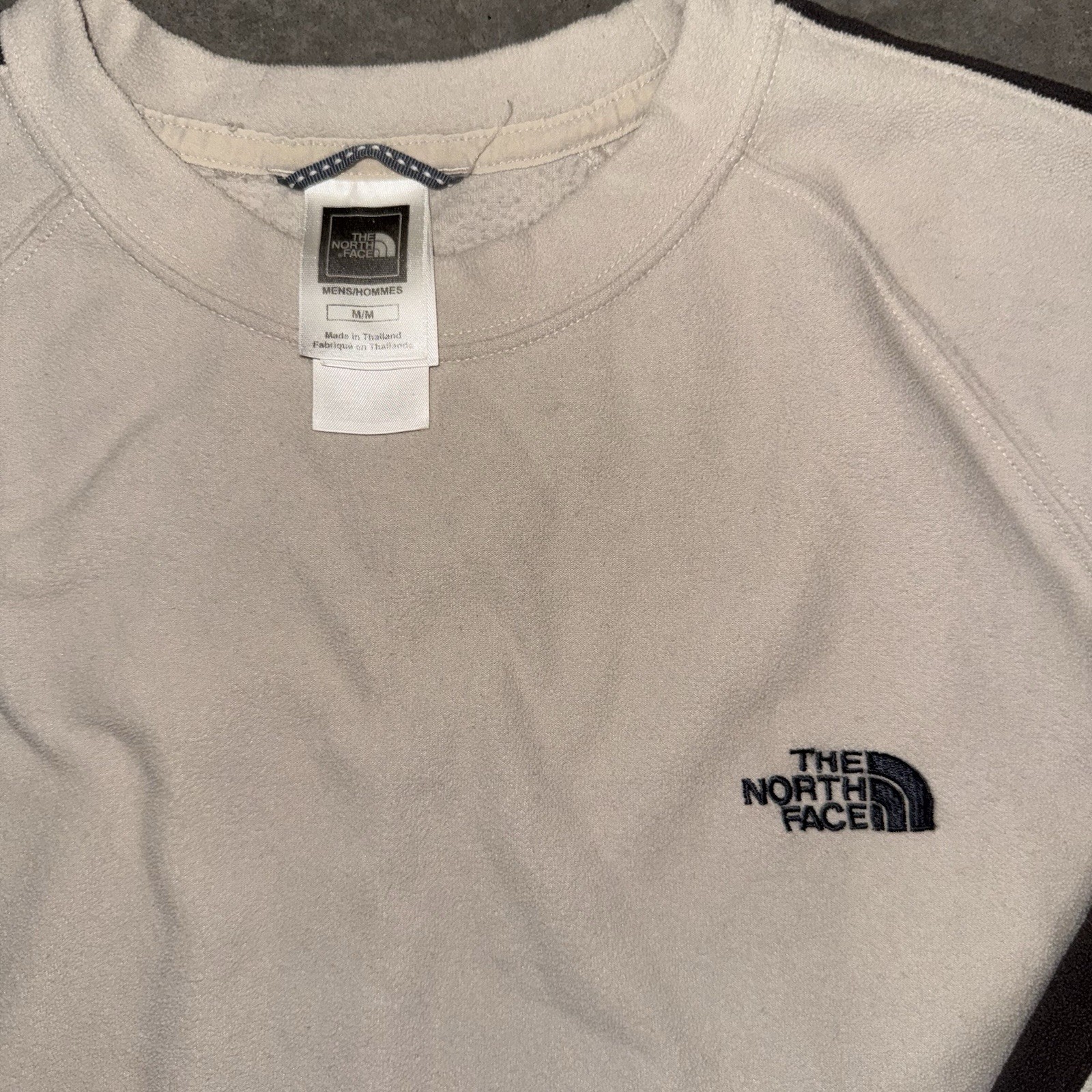 The North Face Long Sleeve Shirt Mens Medium Cream Black Stripe Raglan gallery