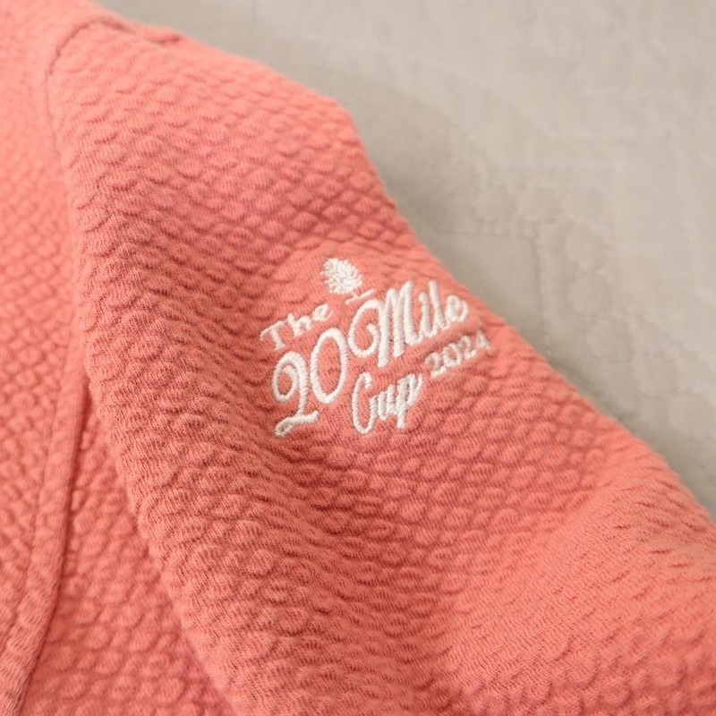 Pins & Aces 1/4 Zip Pullover Mens Medium Pink Textured Golf Knit Quilted gallery
