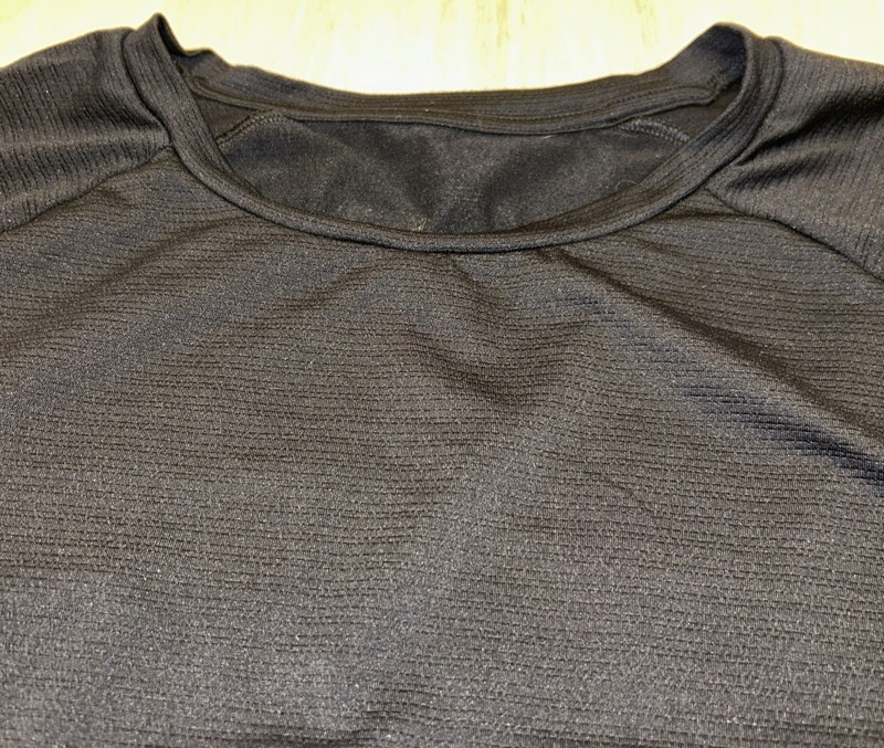CRZ YOGA Men Large Lightweight Athletic T-Shirts Moisture Wicking, Black & White gallery