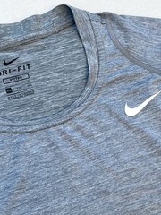 Nike Pro Shirt Men 2XL Gray Performance Pickleball Gym Active Comfort Outer